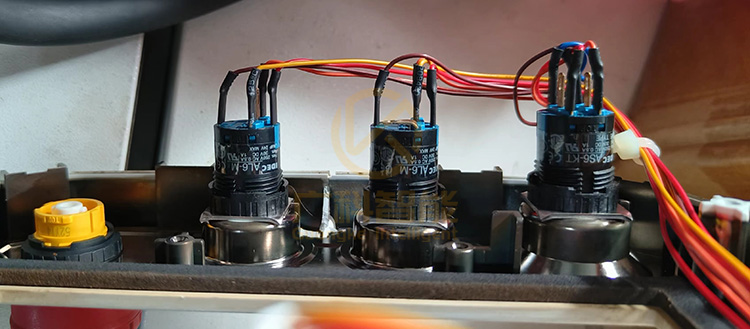 安川示教器START啟動(dòng)/HOLD暫停按鈕 安川示教器START啟動(dòng)/HOLD暫停按鈕